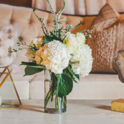 白い花のブーケ